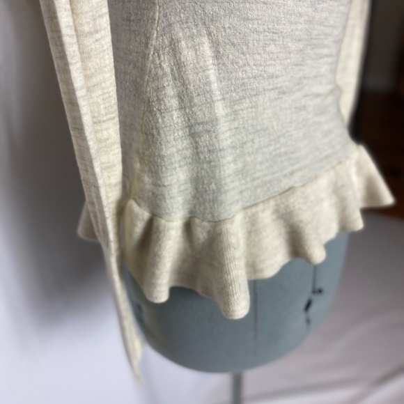 Sparrow Heather Oatmeal 100% Merino wool sweater. - Picture 9 of 14